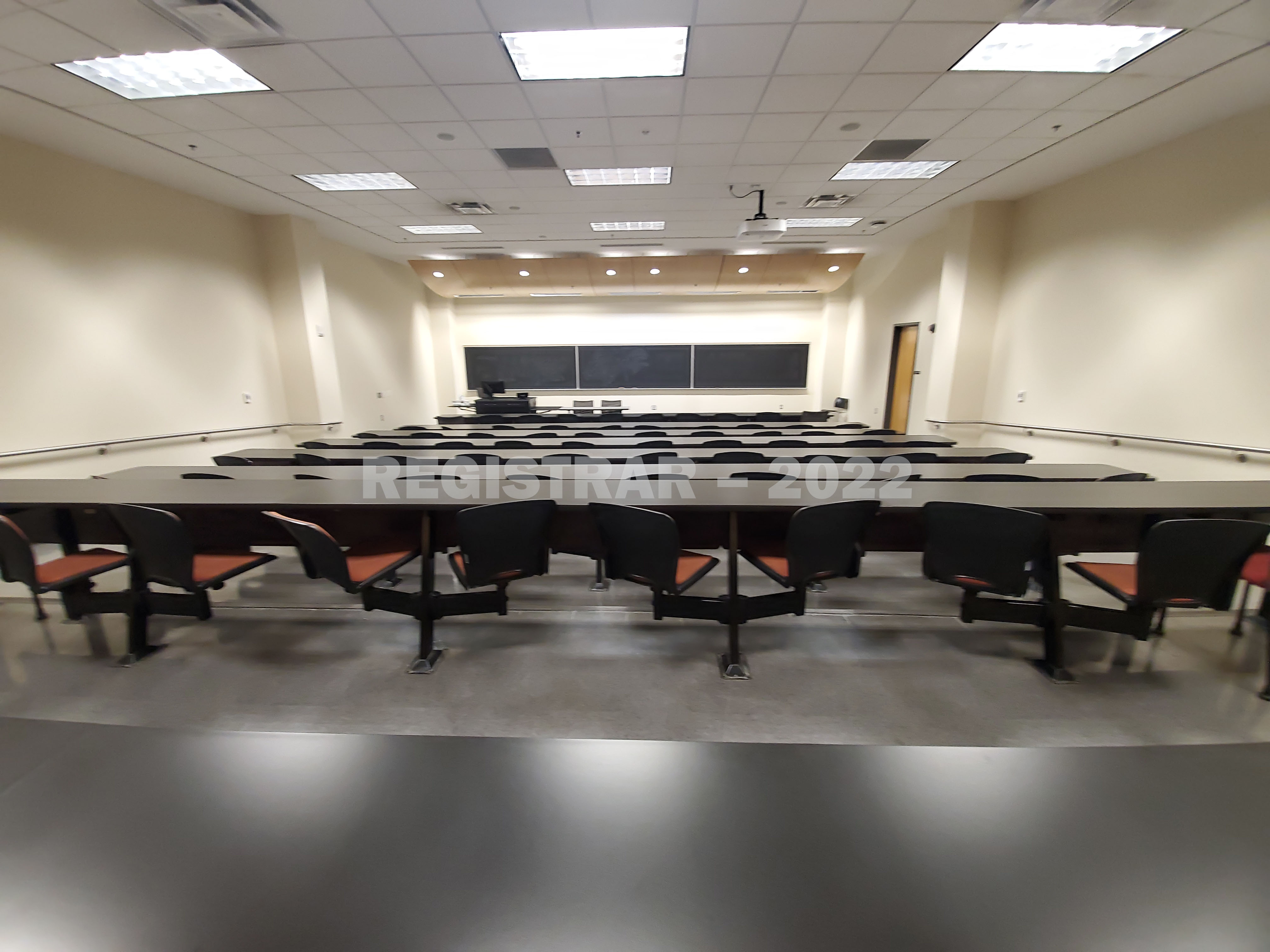 Scott Lab room East 125 ultra wide angle view from the back of the room
